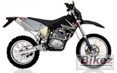 2007 ajp pr4 200 enduro photo